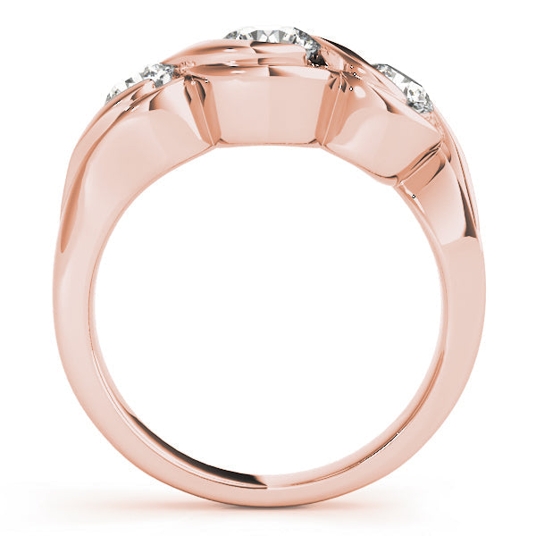 Vintage Round Diamond Trilogy Ring in 10K/14K gold and platinum with certified lab-grown or natural diamonds
