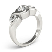 Vintage Round Diamond Trilogy Ring in 10K/14K gold and platinum with certified lab-grown or natural diamonds