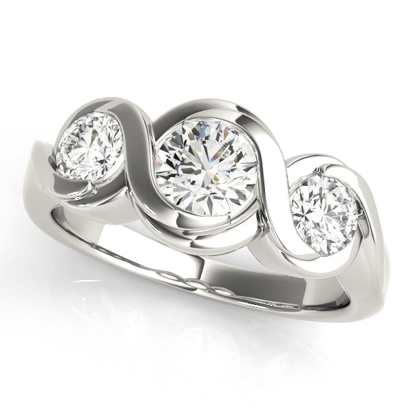 Vintage Round Diamond Trilogy Ring in 10K/14K gold and platinum with certified lab-grown or natural diamonds