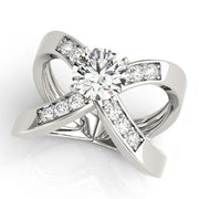Signature Remounts Round Diamond Engagement Ring in 10K/14K gold and platinum with certified lab-grown or natural diamonds