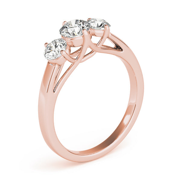 0.50 in 10K/14K gold and platinum with certified lab-grown or natural diamonds