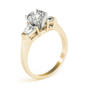 Classic Round Diamond Three Stone Ring in 10K/14K gold and platinum with certified lab-grown or natural diamonds