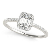 Dazzling Halo Emerald Diamond Engagement Ring in 10K/14K gold and platinum with certified lab-grown or natural diamonds