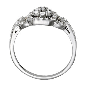 Splendid Diamond Fashion Cluster Round Diamond Engagement Ring in 10K/14K gold and platinum with certified lab-grown or natural diamonds