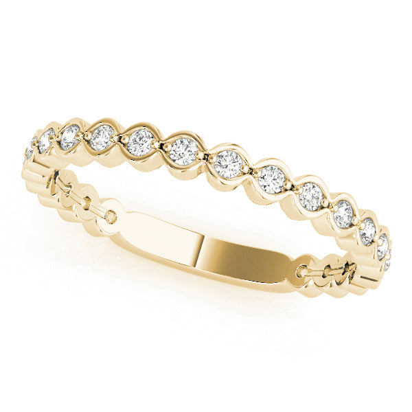 Scalloped Stackable Bezel Set Half Eternity Ring in 10K/14K gold and platinum with certified lab-grown or natural diamonds