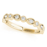 Alternating Pear & Round Diamond Half Eternity Ring in 10K/14K gold and platinum with certified lab-grown or natural diamonds