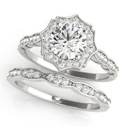 Splendid Scalloped Halo Ring Round Diamond Engagement Ring in 10K/14K gold and platinum with certified lab-grown or natural diamonds
