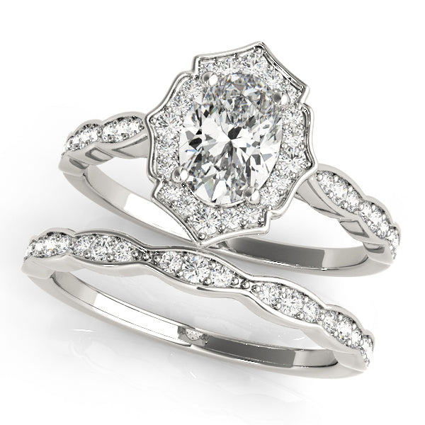 Crowned Scalloped Halo Ring Oval Diamond Engagement Ring in 10K/14K gold and platinum with certified lab-grown or natural diamonds