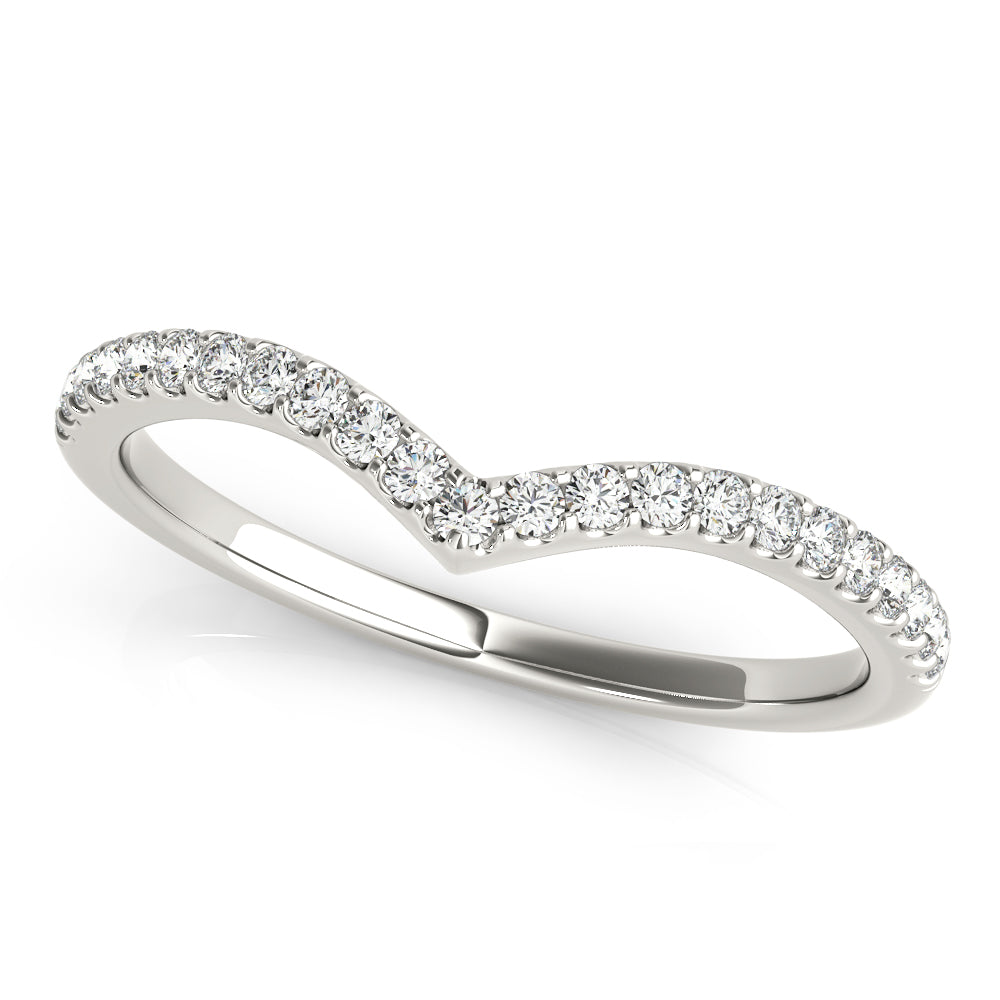 Chevron Diamond Half Eternity Ring in 10K/14K gold and platinum with certified lab-grown or natural diamonds