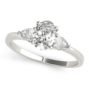 Vintage-Inspired Fashion Rings Shape Oval Diamond Engagement Ring in 10K/14K gold and platinum with certified lab-grown or natural diamonds