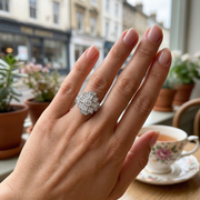 Lab-Grown Round & Baguette Diamond Vintage Ring in 10K/14K gold and platinum with certified lab-grown or natural diamonds