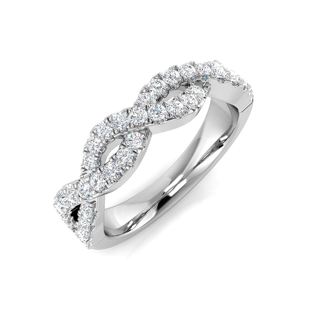 Infinity Diamond Link Ring in 10K/14K gold and platinum with certified lab-grown or natural diamonds