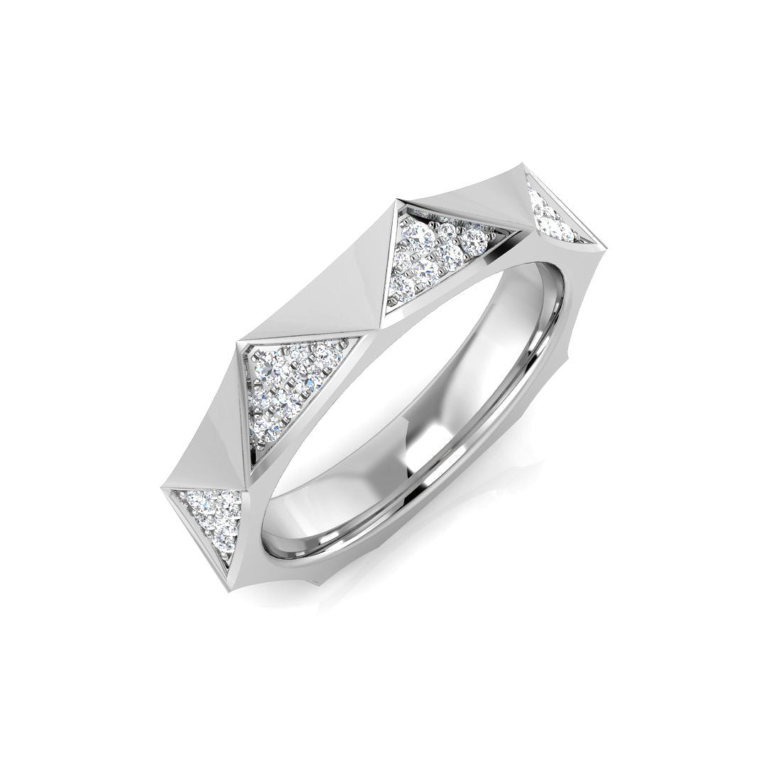 Lab-Grown Pyramid Diamond Ring in 10K/14K gold and platinum with certified lab-grown or natural diamonds