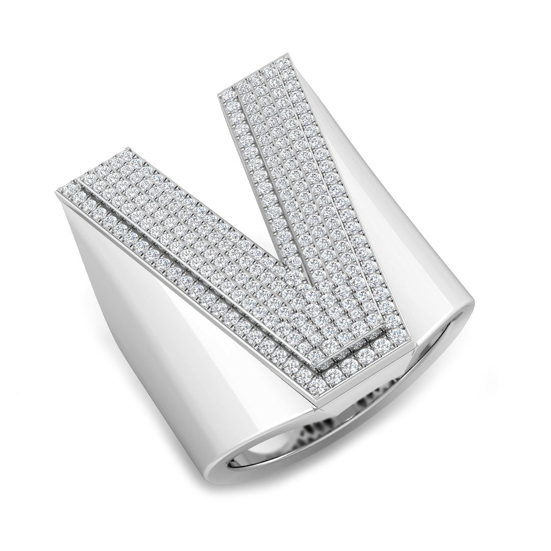 Luxury Diamond V Initial Ring in 10K/14K gold and platinum with certified lab-grown or natural diamonds
