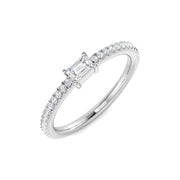 Baguette Diamond Solitaire Ring with Round Side Stones in 10K/14K gold and platinum with certified lab-grown or natural diamonds