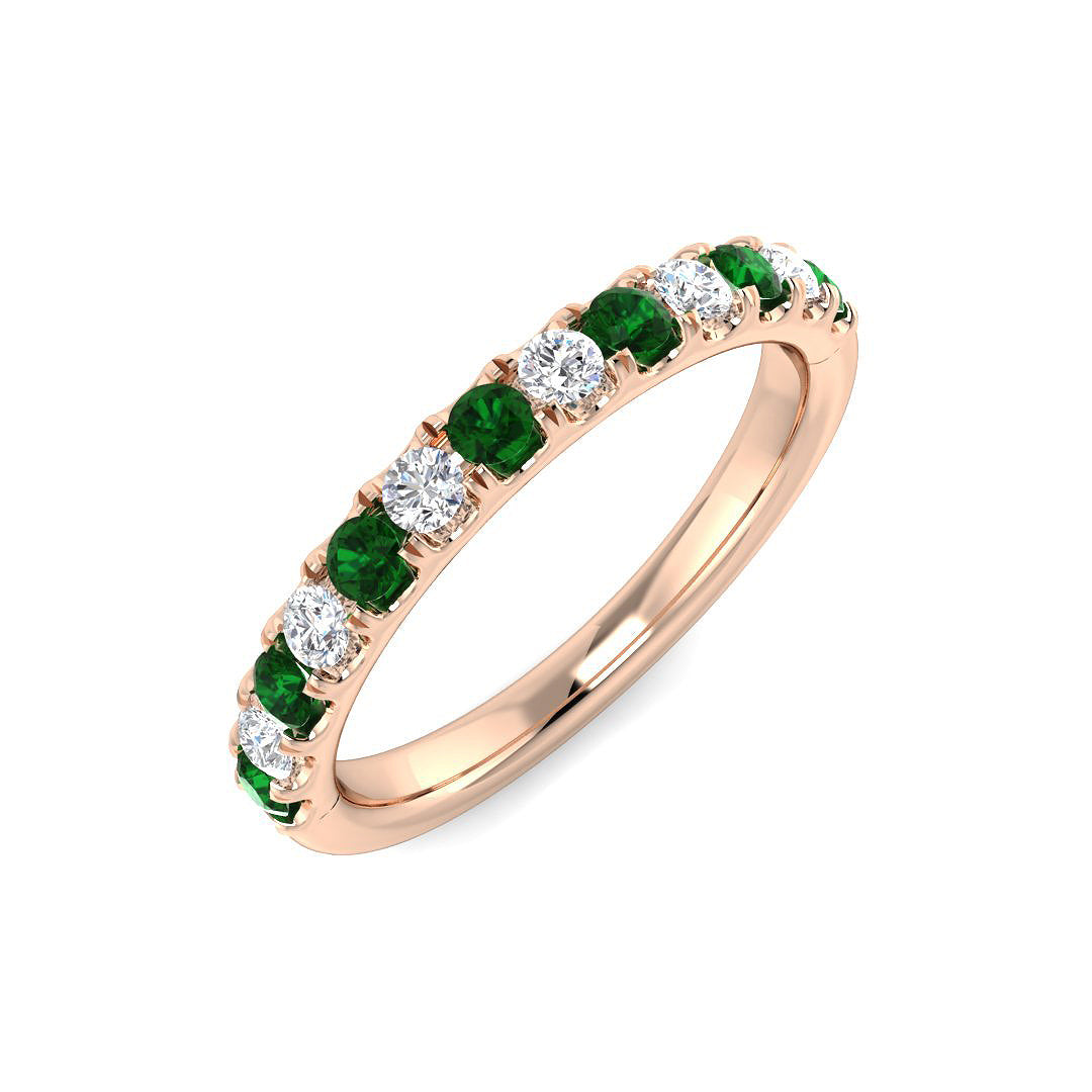 Diamond Emerald Ring in 10K/14K gold and platinum with certified lab-grown or natural diamonds
