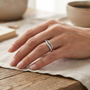 Round Diamond Curved Wedding Band in 10K/14K gold and platinum with certified lab-grown or natural diamonds