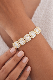 Natural Diamond 7.20Ct Emerald Style Bracelet in 10K/14K gold and platinum with certified lab-grown or natural diamonds