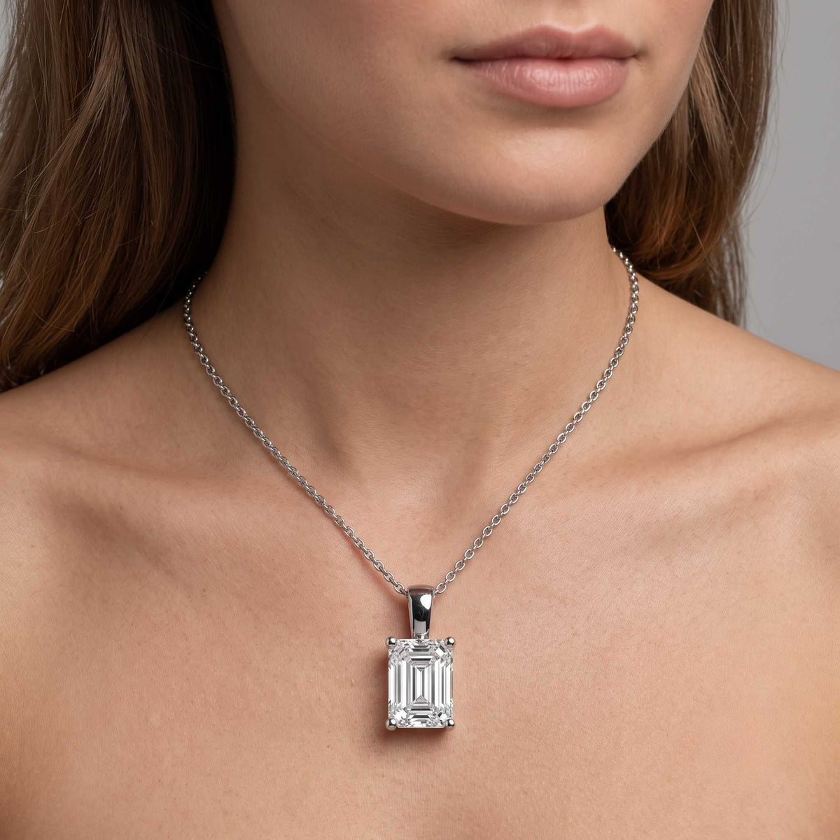 Lab Grown Emerald Cut Diamond Pendant in 10K/14K gold and platinum with certified lab-grown or natural diamonds