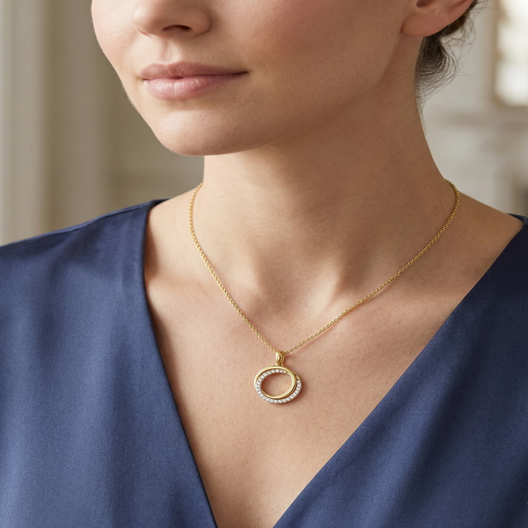Intertwined Circle Diamond Pendant Necklace in 10K/14K gold and platinum with certified lab-grown or natural diamonds