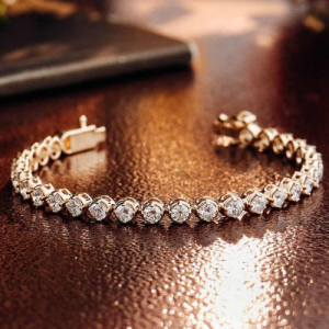Starlynn Natural Diamond Round cut Bezel Set 
