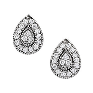  Faih Natural Silver Diamond Cluster Earrings