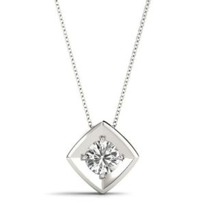 Robertia Natural Diamond Round cut 4 Claw Set  Solitaire Pendant Necklace