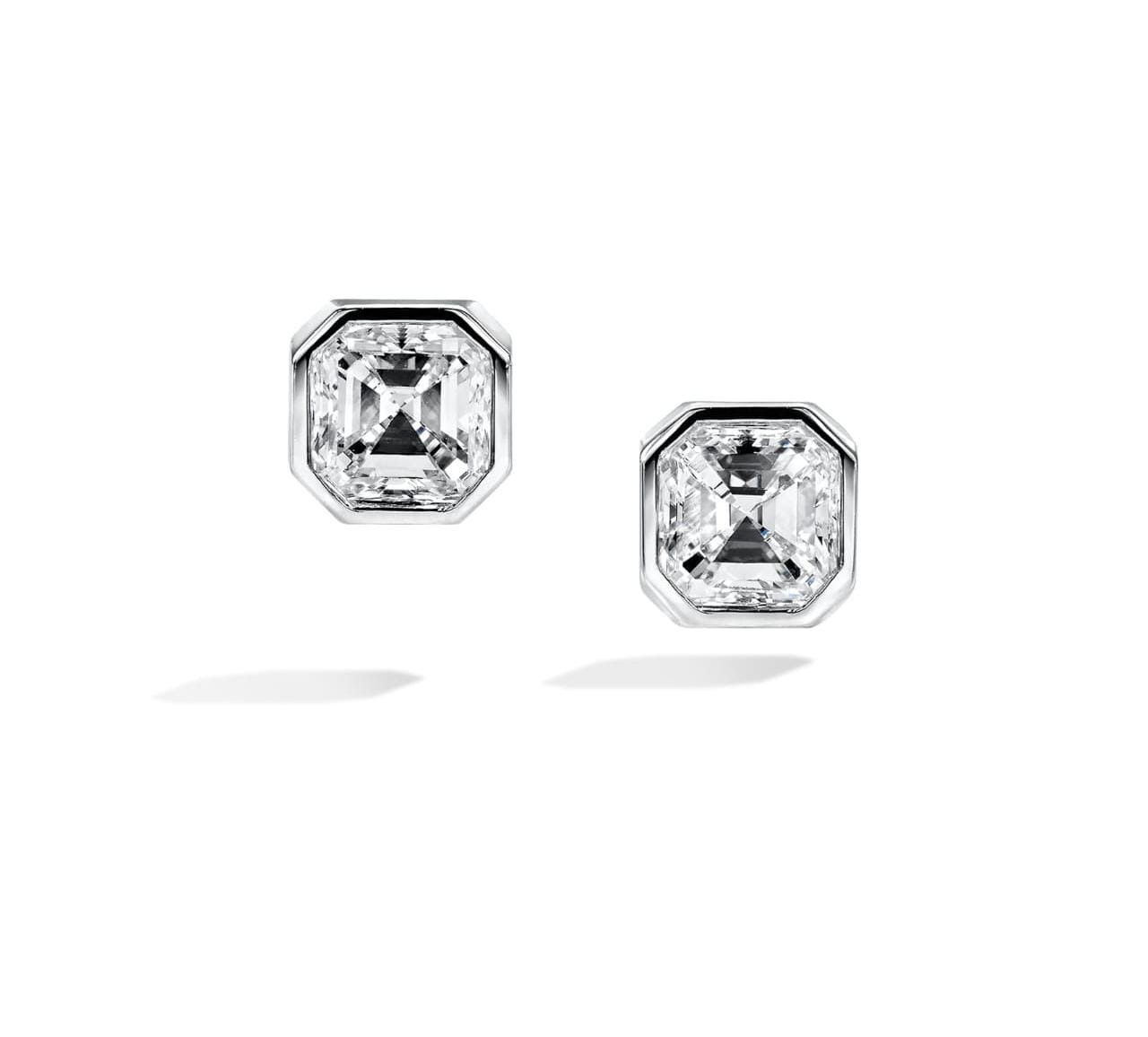 Judith Lab Grown Bezel Studs Diamond Earrings