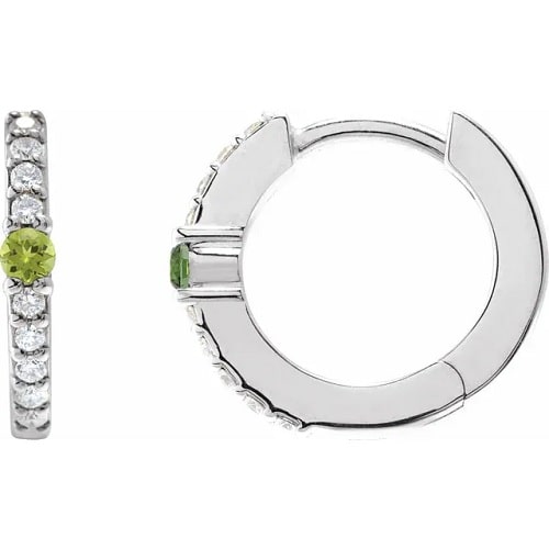 Felienne 0.28 Carat Peridot Prong Set 