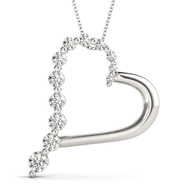 Tania Lab Grown Diamond Shared Prong Heart Necklace