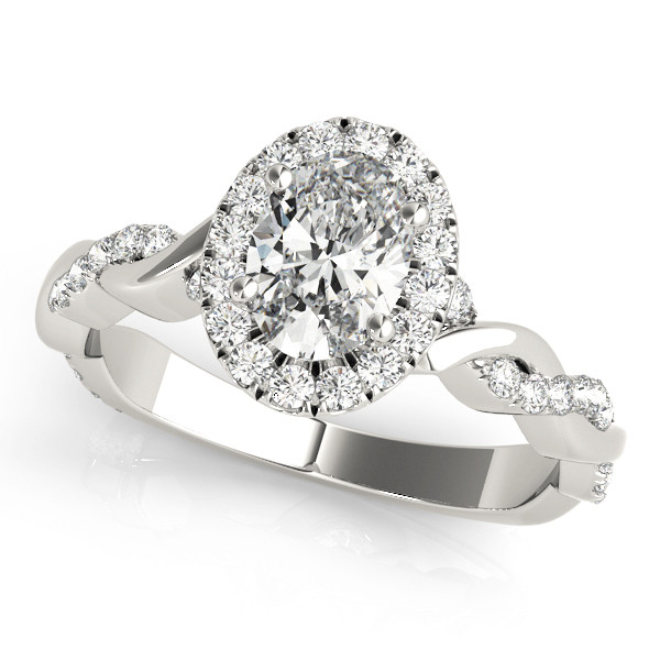 Layan Natural Halo Diamond Ring