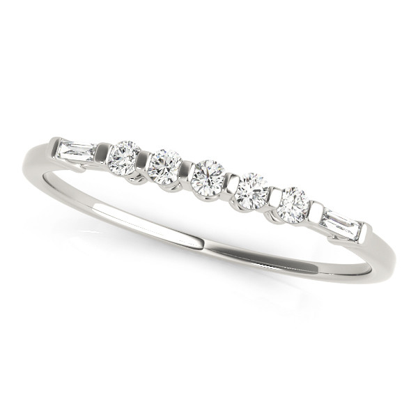 Miyani Lab Grown Bar And Prong Set  Diamond Ring