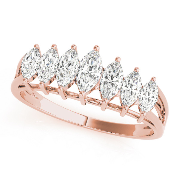 Ispina Lab Grown Rose Gold Prong-Set 7 Stone Diamond Ring