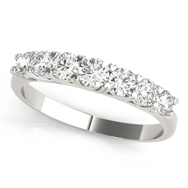 Avah 0.87 - 2.00 Carat Lab Grown Prong 7 Stone Diamond Ring