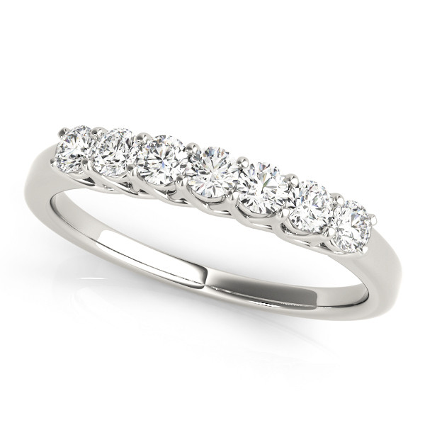 Elowen 0.50 Carat Lab Grown Prong 7 Stone Diamond Ring